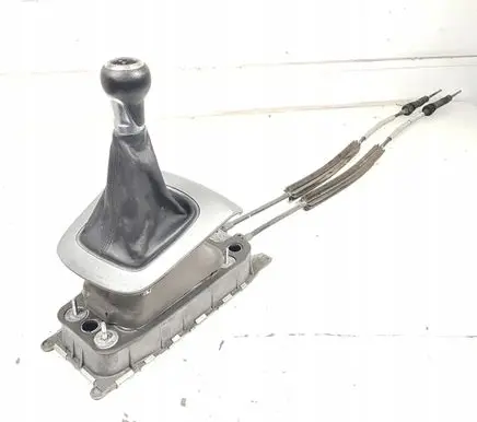 Audi Q3 8U Gear selector/shifter in gearbox 1K0711091B