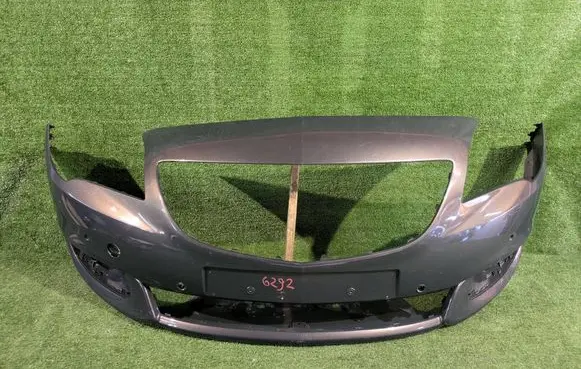 Opel Meriva B Front bumper 13378388