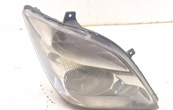 Mercedes-Benz Sprinter W906 Headlight/headlamp A9068200461 ZGS007 1LB24701204