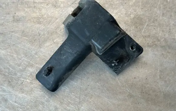 Renault Kadjar Rear bumper mounting bracket 850412966R