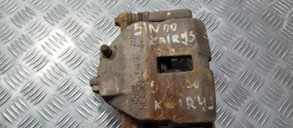 Nissan Primera Front brake caliper