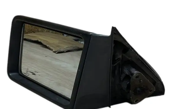 Ford Escort Front door electric wing mirror E10117133