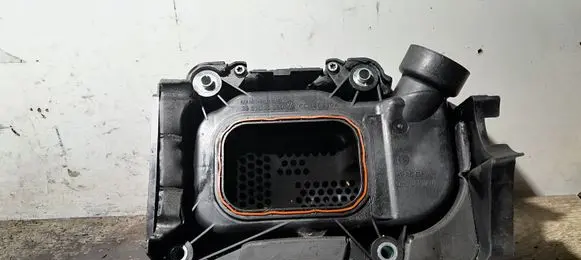 Intake resonator