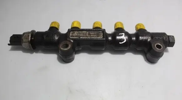 Ford C-MAX I Fuel main line pipe 9654592680