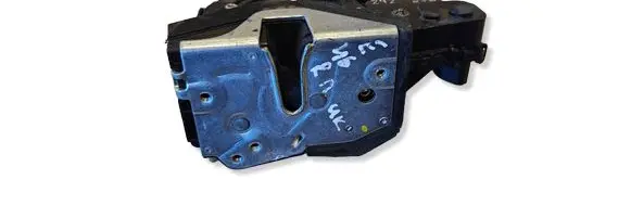 BMW 3 E46 Front door lock 7011242