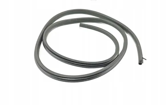Ford Focus C-MAX Rubber seal rear door 1347431