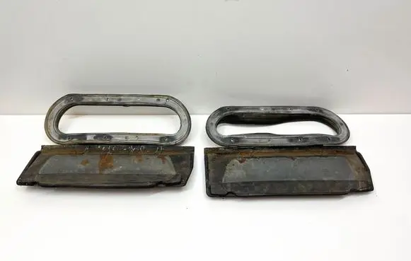 Mercedes-Benz SLC C107 Other body part A1078302143 1078302143