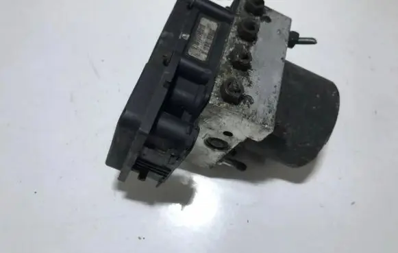 Nissan Primera ABS Pump 47660av712 mc2