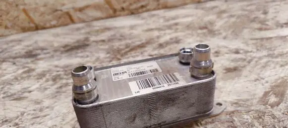 Mercedes-Benz SLK R172 Gearbox / Transmission oil cooler A0995002300