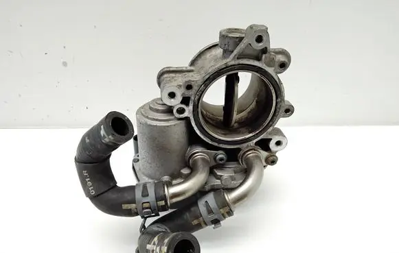 Volkswagen Golf VII Throttle valve 04L128059K 04L128063P A2C84315500