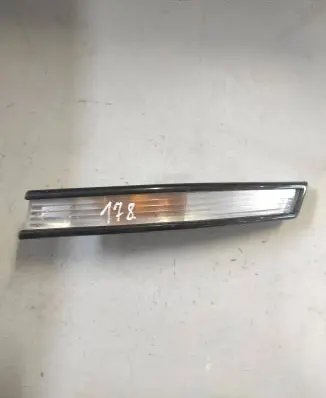 Volkswagen PASSAT B6 Front indicator light 3C0953041L