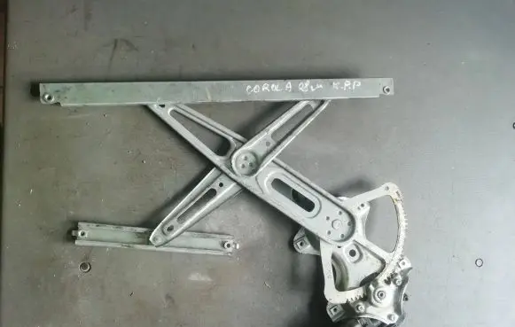 Toyota Corolla E140 E150 Rear door window regulator with motor 8570202020 961919100 AV2621004360