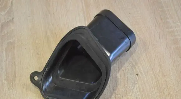 Chevrolet Orlando Air intake duct part 13346074