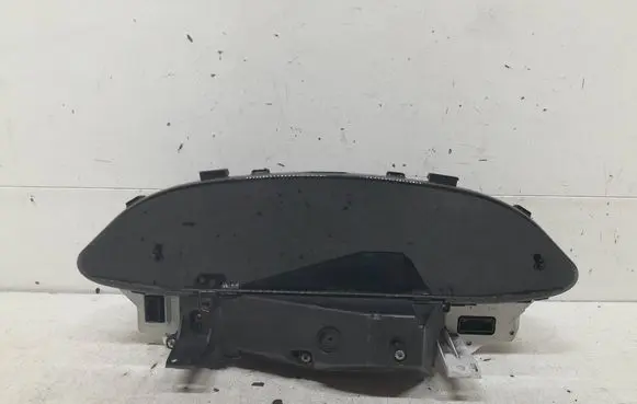 Toyota Yaris Speedometer (instrument cluster) 838000D690D