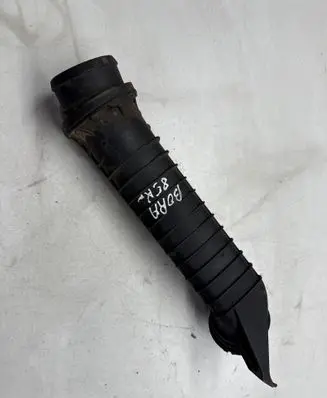 Intercooler hose/pipe