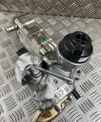 Audi Q7 4M EGR valve cooler 059131501AL