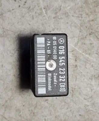 Mercedes-Benz Sprinter W901 W902 W903 W904 Other relay 0165452332