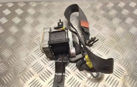 Subaru Legacy Front seatbelt TKA82ES087