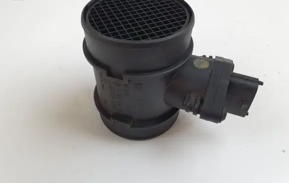 KIA Carens I Mass air flow meter 0281002447 2816427000