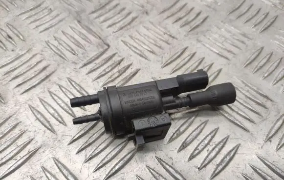 Mercedes-Benz E C207 W207 Air pressure sensor 0025407097