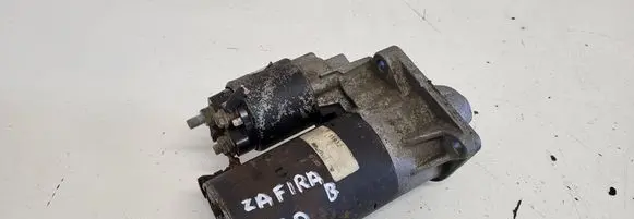 Opel Zafira B Starter motor 11932 06112015