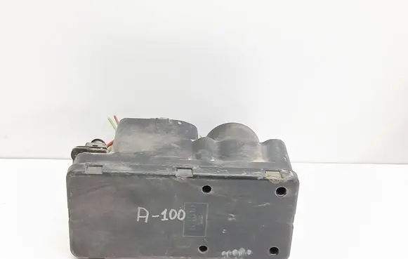 Audi 80 90 B3 Central locking vacuum pump 443862257H