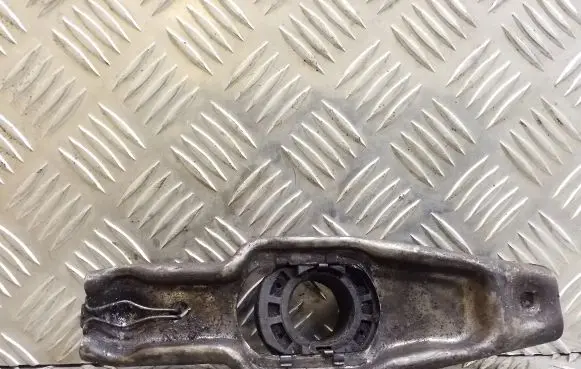 Volkswagen Transporter - Caravelle T4 Clutch release arm fork 