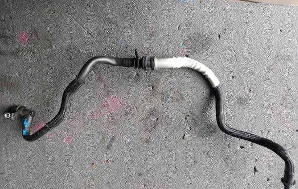 Audi Q5 SQ5 Vacuum line/pipe/hose 059103230E