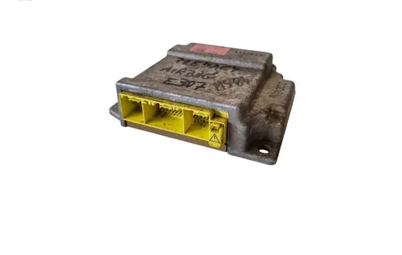 Mazda Premacy Airbag control unit/module C10057K30A 3321849 1H09B