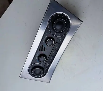 Mercedes-Benz C W203 Climate control unit F011021355