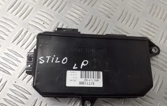 Fiat Stilo Door control unit/module 51711366