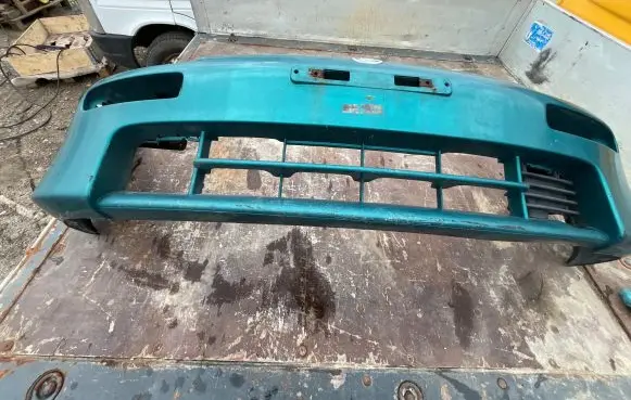 Mazda 323 F Front bumper