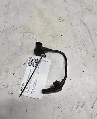 BMW 5 GT F07 Crankshaft position sensor 7582842