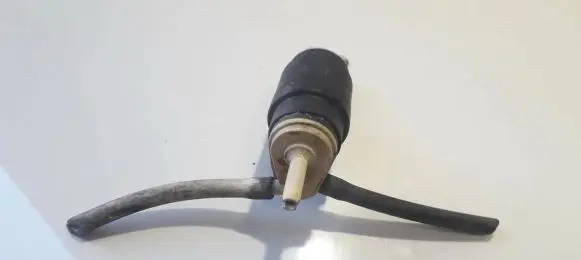 Fiat Bravo - Brava Windscreen/windshield washer pump a563
