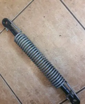 BMW 5 E60 E61 Tailgate/trunk/boot tension spring 7141490