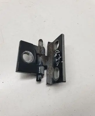 Volvo XC90 Front door lower hinge 