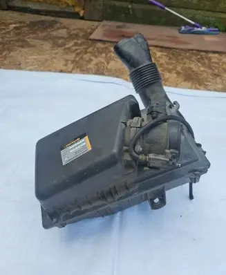 Volvo S70 V70 V70 XC Mass air flow meter 0280218108 8670112