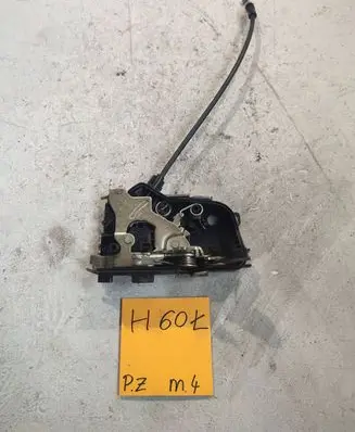 Renault Megane II Rear door lock 83473827