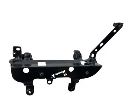 Other engine bay part