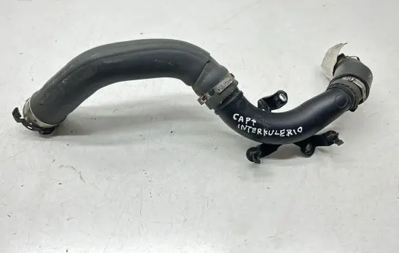 Renault Captur Intercooler hose/pipe 6670971A