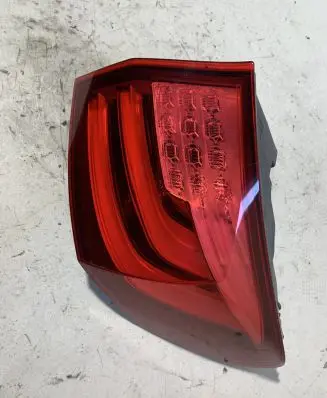 BMW 5 GT F07 Rear/tail lights 89091990