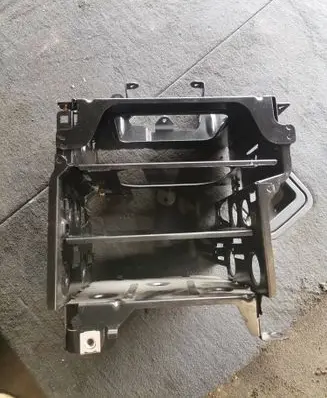 Audi A6 Allroad C6 Sound amplifier holder/bracket 4F0035209