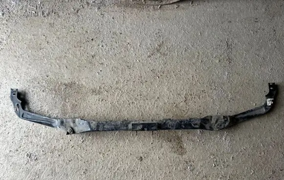 Citroen C4 Grand Picasso Top upper radiator support slam panel 