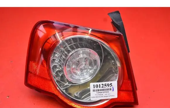 Volkswagen PASSAT B6 Rear/tail lights 3C5945095H