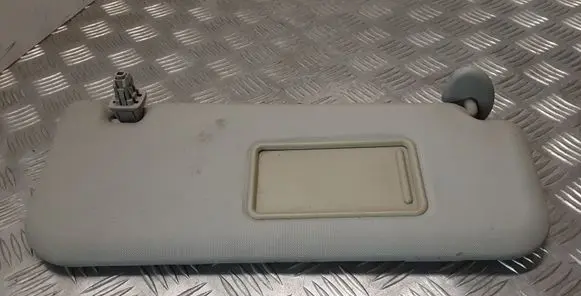 Toyota Verso Sun visor