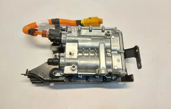 Peugeot 3008 III Voltage converter inverter 9849568380JLK01