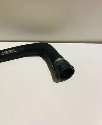 Mercedes-Benz C W205 Engine coolant pipe/hose A2225019000