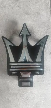 Maserati GranTurismo II Manufacturer badge logo/emblem 670167502