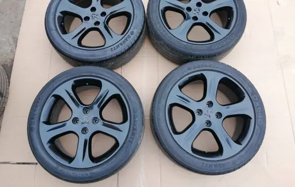 Peugeot 3008 I R18 alloy rim 9673738877