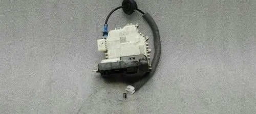Audi A3 S3 8V Coupe door lock (next to the handle) 8X2837015B